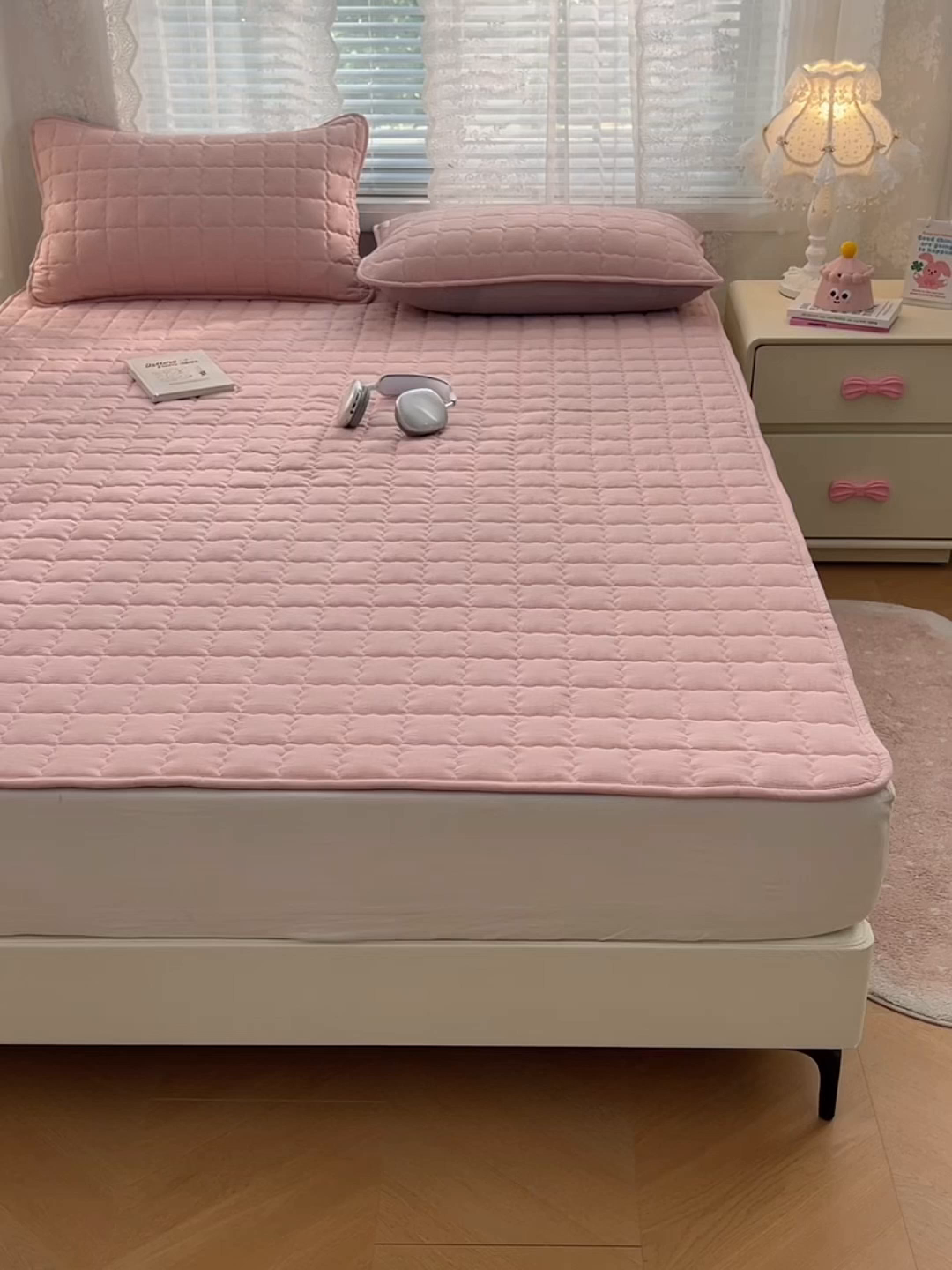 91家纺网 家纺一手货源 找家纺 梦舒羽 2025新款云感双层纱夹棉枕套宿舍单人枕芯套一对装加厚枕头套 告白粉