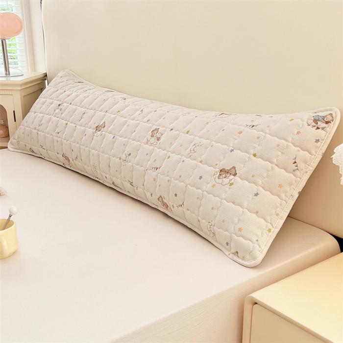 91家纺网 家纺一手货源 找家纺 梦舒羽 2025新款云感双层纱夹棉双人枕套情侣1.5m枕芯套1.8床加厚枕头套 假日小熊