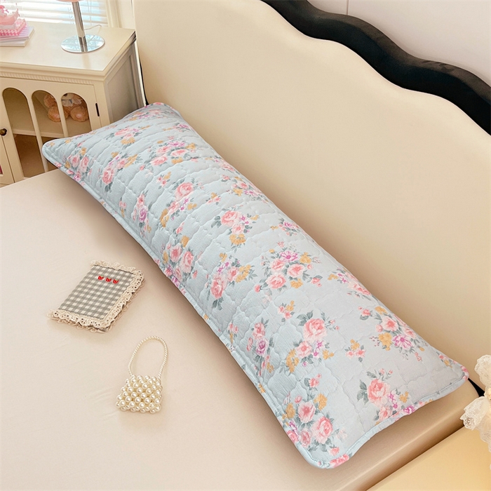 91家纺网 家纺一手货源 找家纺 梦舒羽 2025新款云感双层纱夹棉双人枕套情侣1.5m枕芯套1.8床加厚枕头套 繁花入梦