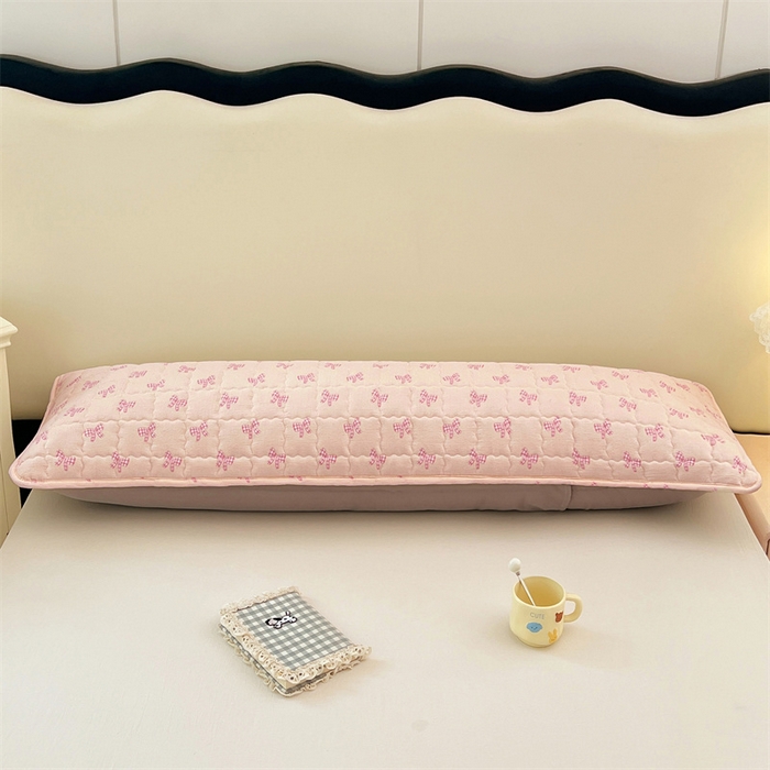 91家纺网 家纺一手货源 找家纺 梦舒羽 2025新款云感双层纱夹棉双人枕套情侣1.5m枕芯套1.8床加厚枕头套 少女物语