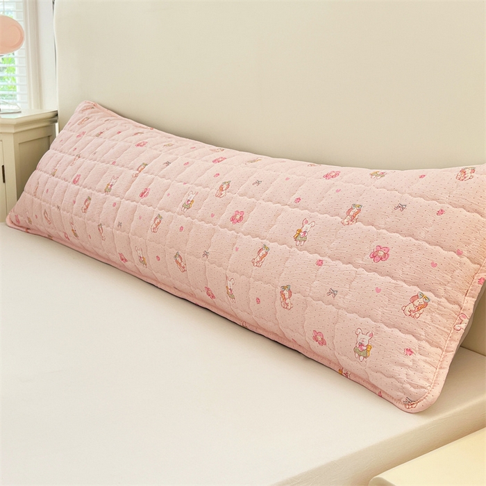 91家纺网 家纺一手货源 找家纺 梦舒羽 2025新款云感双层纱夹棉双人枕套情侣1.5m枕芯套1.8床加厚枕头套 花田小兔