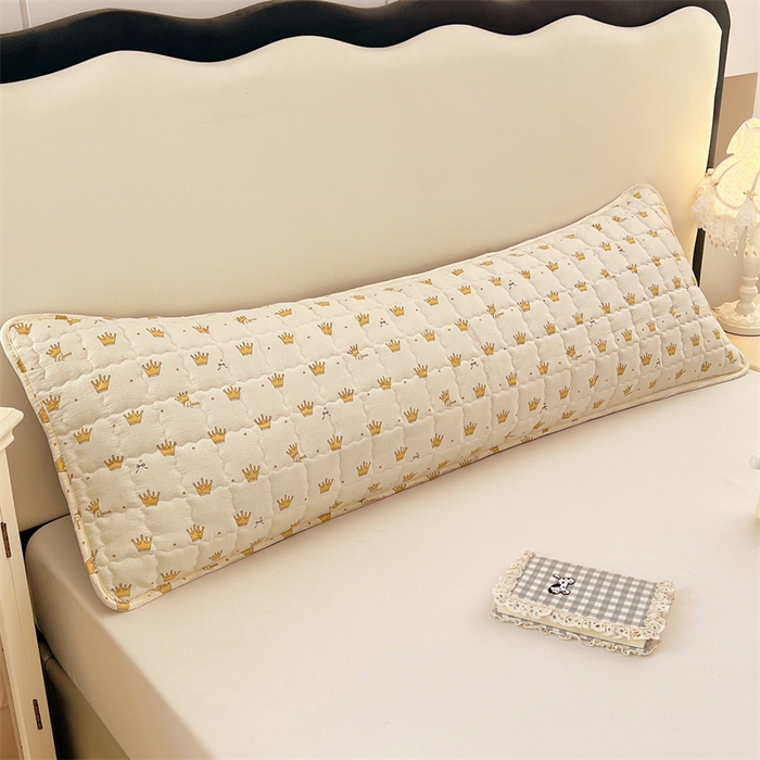 91家纺网 家纺一手货源 找家纺 梦舒羽 2025新款云感双层纱夹棉双人枕套情侣1.5m枕芯套1.8床加厚枕头套 小皇冠