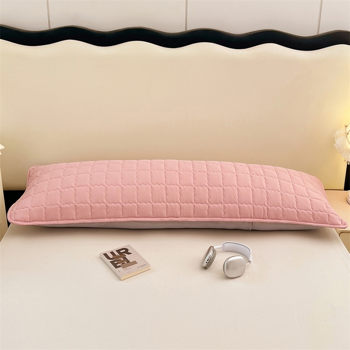 91家纺网 家纺一手货源 找家纺 梦舒羽 2025新款云感双层纱夹棉双人枕套情侣1.5m枕芯套1.8床加厚枕头套 告白粉