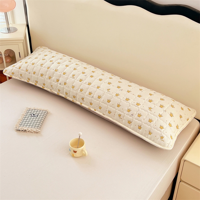 91家纺网 家纺一手货源 找家纺 梦舒羽 2025新款云感双层纱夹棉双人枕套情侣1.5m枕芯套1.8床加厚枕头套 小皇冠