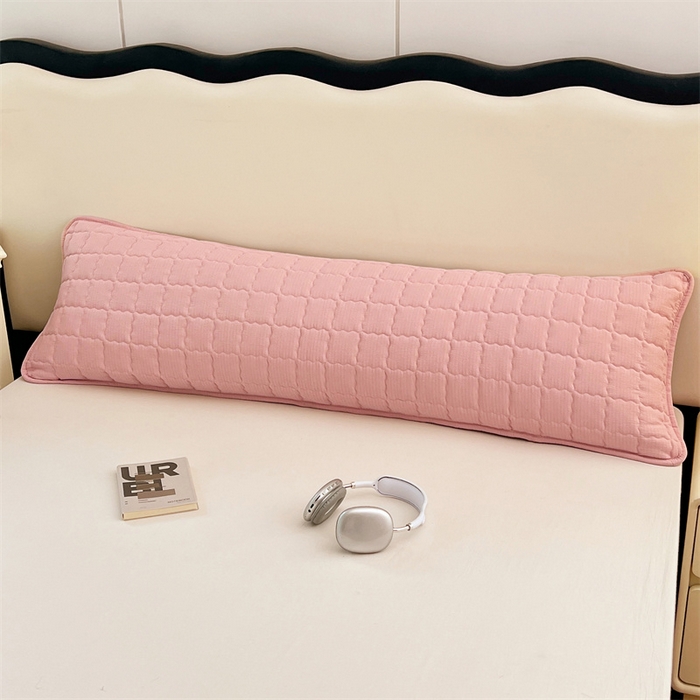 91家纺网 家纺一手货源 找家纺 梦舒羽 2025新款云感双层纱夹棉双人枕套情侣1.5m枕芯套1.8床加厚枕头套 告白粉