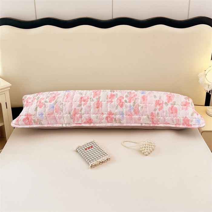 91家纺网 家纺一手货源 找家纺 梦舒羽 2025新款云感双层纱夹棉双人枕套情侣1.5m枕芯套1.8床加厚枕头套 倾城之恋