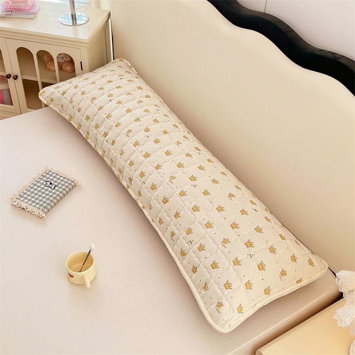 91家纺网 家纺一手货源 找家纺 梦舒羽 2025新款云感双层纱夹棉双人枕套情侣1.5m枕芯套1.8床加厚枕头套 小皇冠