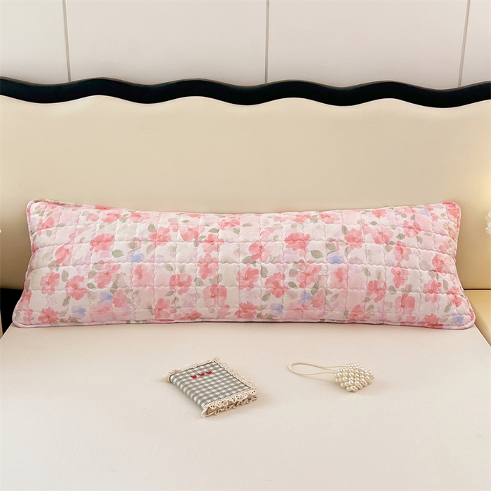 91家纺网 家纺一手货源 找家纺 梦舒羽 2025新款云感双层纱夹棉双人枕套情侣1.5m枕芯套1.8床加厚枕头套 倾城之恋