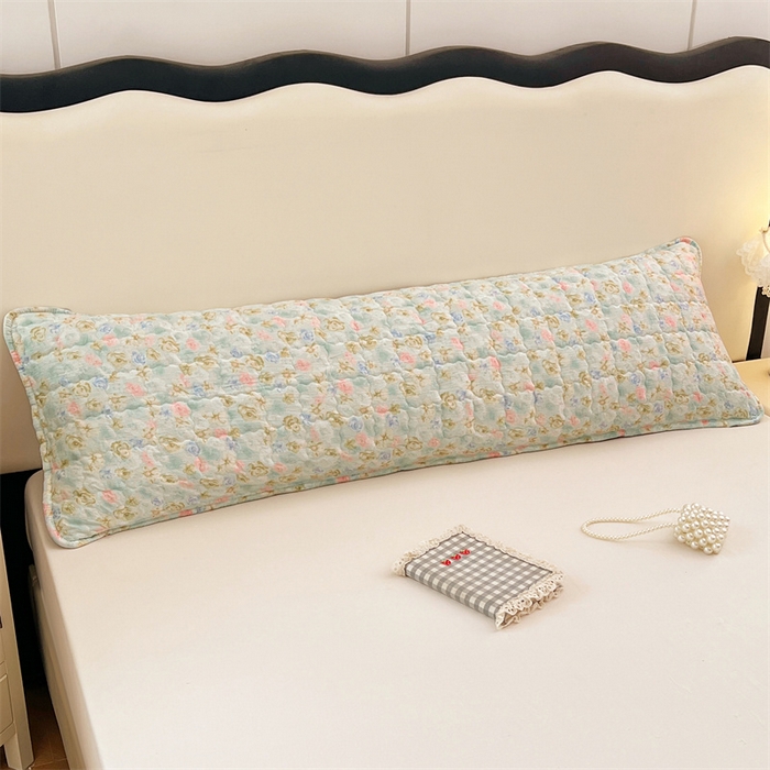 91家纺网 家纺一手货源 找家纺 梦舒羽 2025新款云感双层纱夹棉双人枕套情侣1.5m枕芯套1.8床加厚枕头套 春日初见