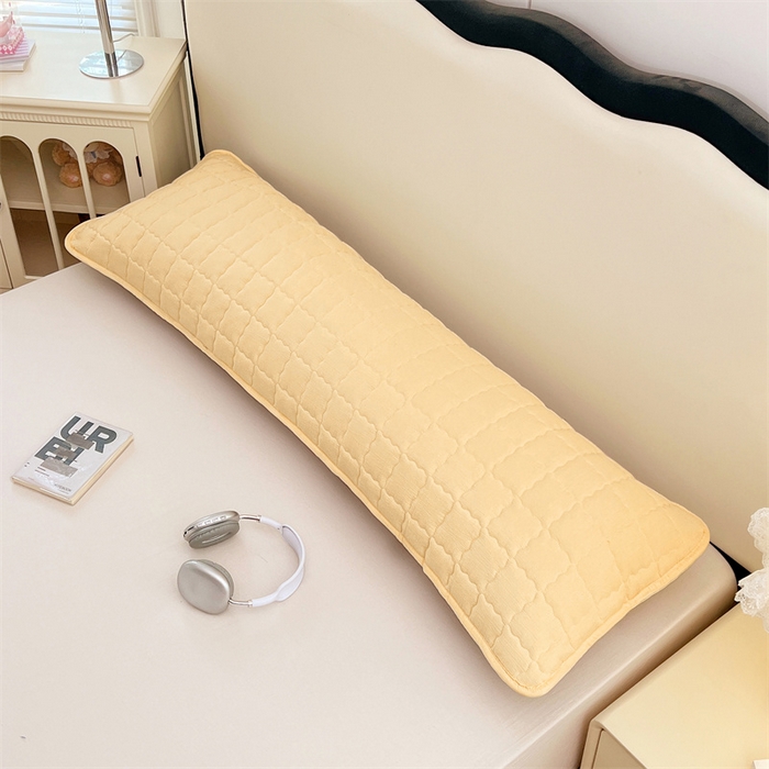 91家纺网 家纺一手货源 找家纺 梦舒羽 2025新款云感双层纱夹棉双人枕套情侣1.5m枕芯套1.8床加厚枕头套 奶酪黄