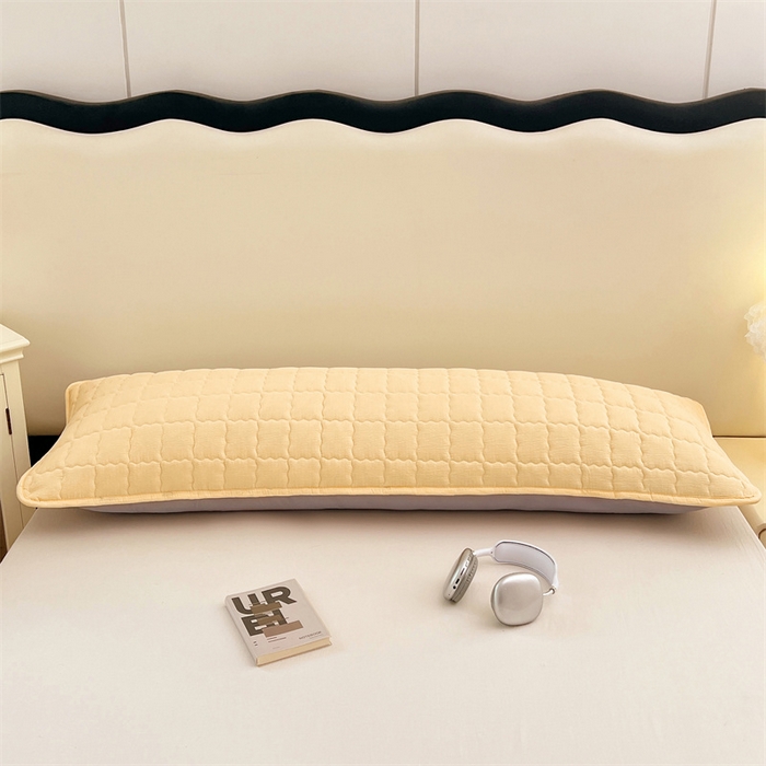 91家纺网 家纺一手货源 找家纺 梦舒羽 2025新款云感双层纱夹棉双人枕套情侣1.5m枕芯套1.8床加厚枕头套 奶酪黄