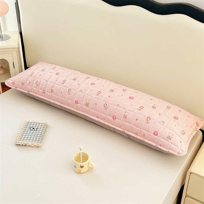 91家纺网 家纺一手货源 找家纺 梦舒羽 2025新款云感双层纱夹棉双人枕套情侣1.5m枕芯套1.8床加厚枕头套 花田小兔