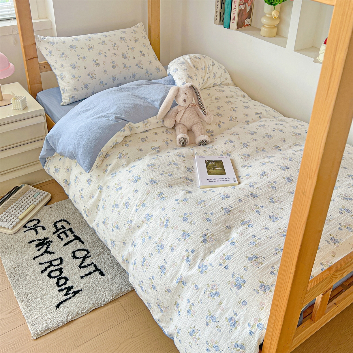 91家纺网 家纺一手货源 找家纺 名兮家居 2025新款皱皱棉学生床宿舍上下铺三件套六件套 兰香入梦