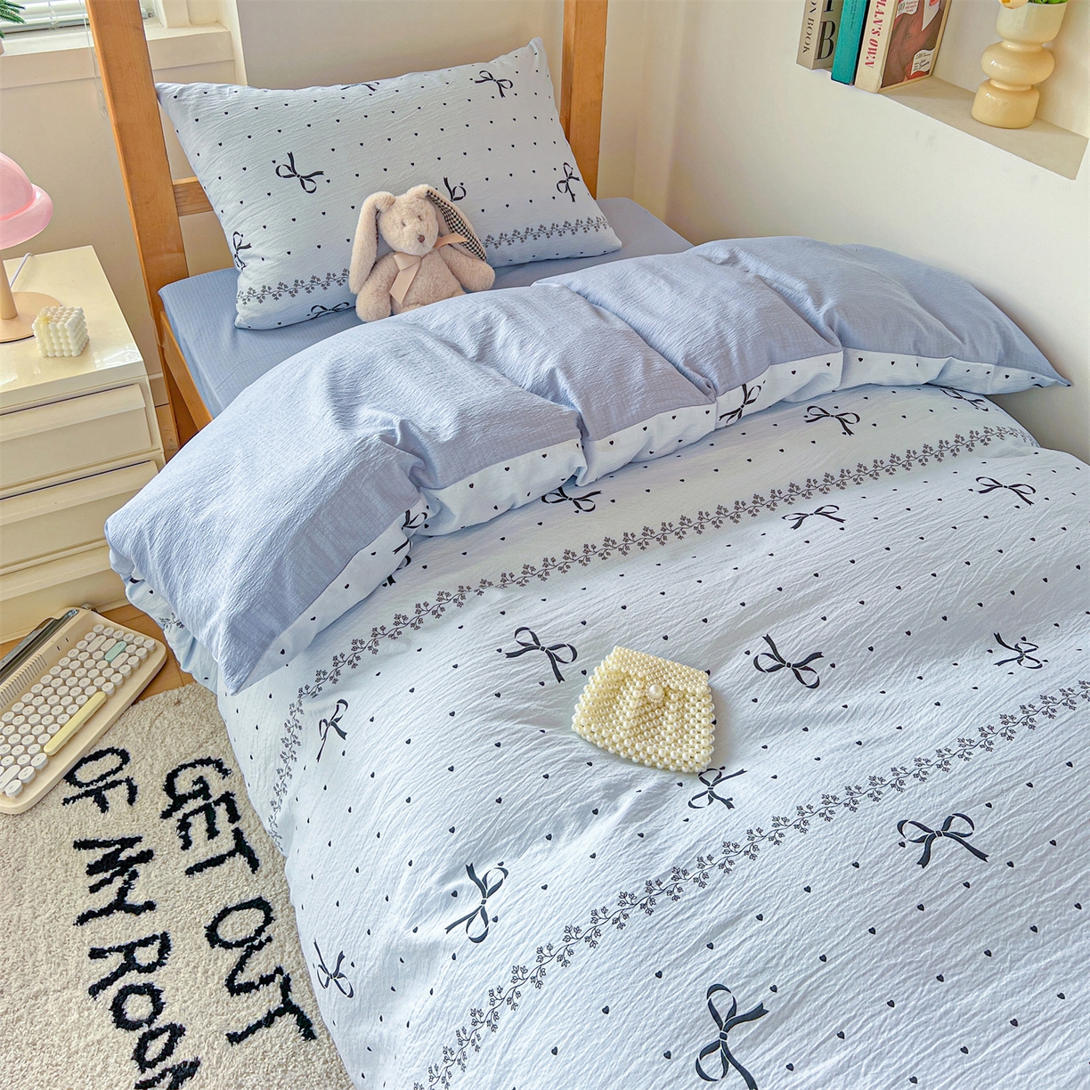 91家纺网 家纺一手货源 找家纺 名兮家居 2025新款皱皱棉学生床宿舍上下铺三件套六件套 蓝色爱心