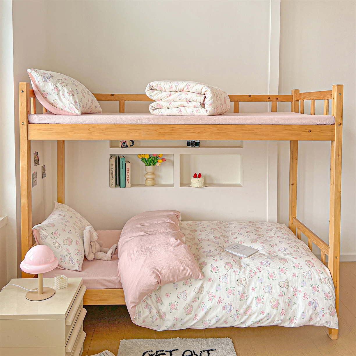 91家纺网 家纺一手货源 找家纺 名兮家居 2025新款皱皱棉学生床宿舍上下铺三件套六件套 美娜