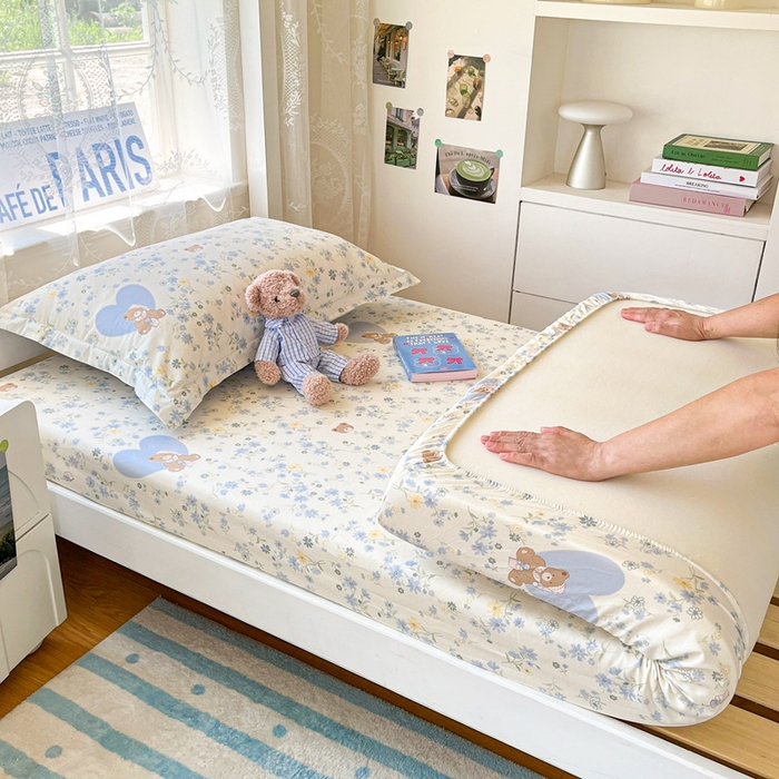 91家纺网 家纺一手货源 找家纺 莱通家纺 2025春夏新款12868纯棉印花学生单床笠 床笠单件（商家提供买家秀） 旧书折痕