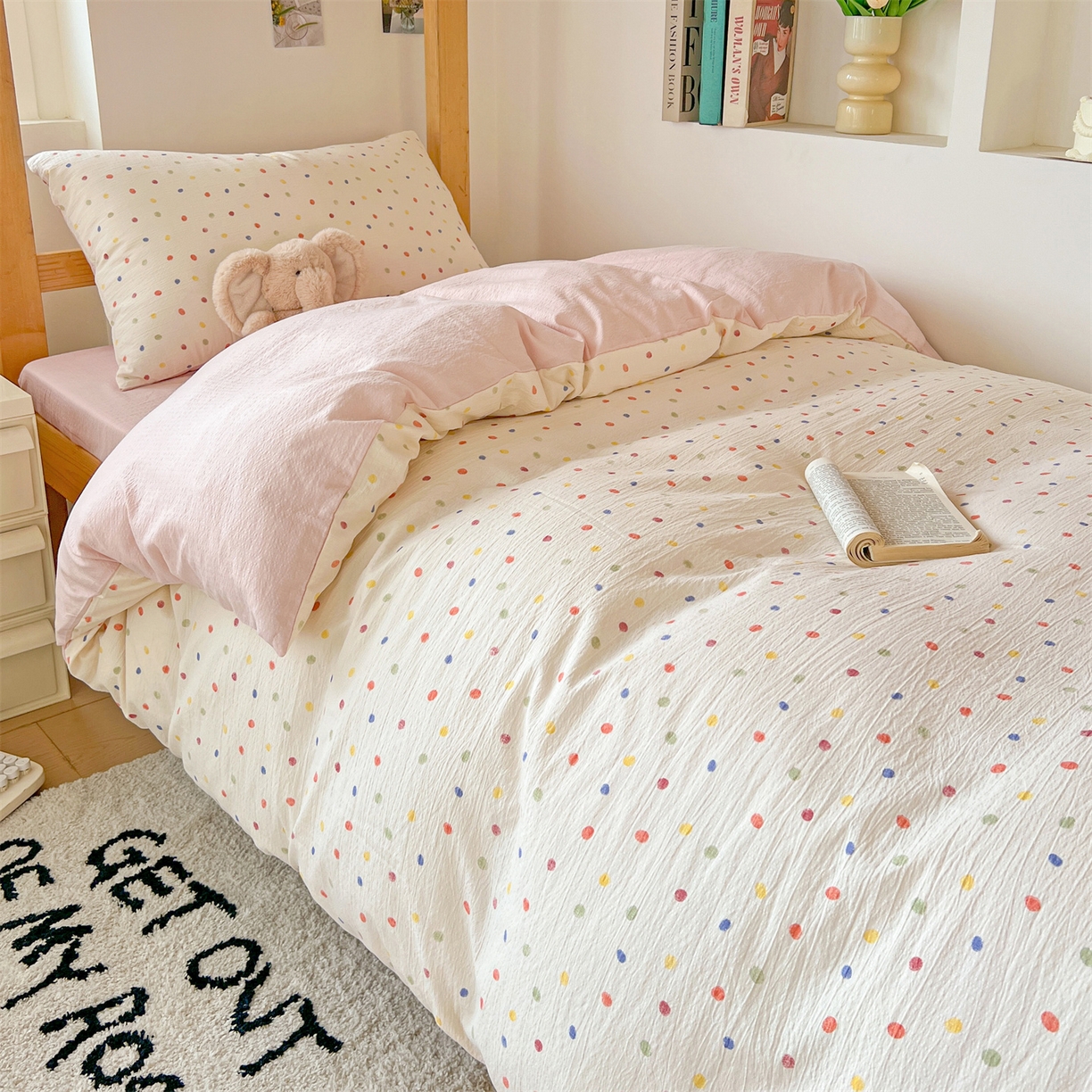 91家纺网 家纺一手货源 找家纺 名兮家居 2025新款皱皱棉学生床宿舍上下铺三件套六件套 心动波点