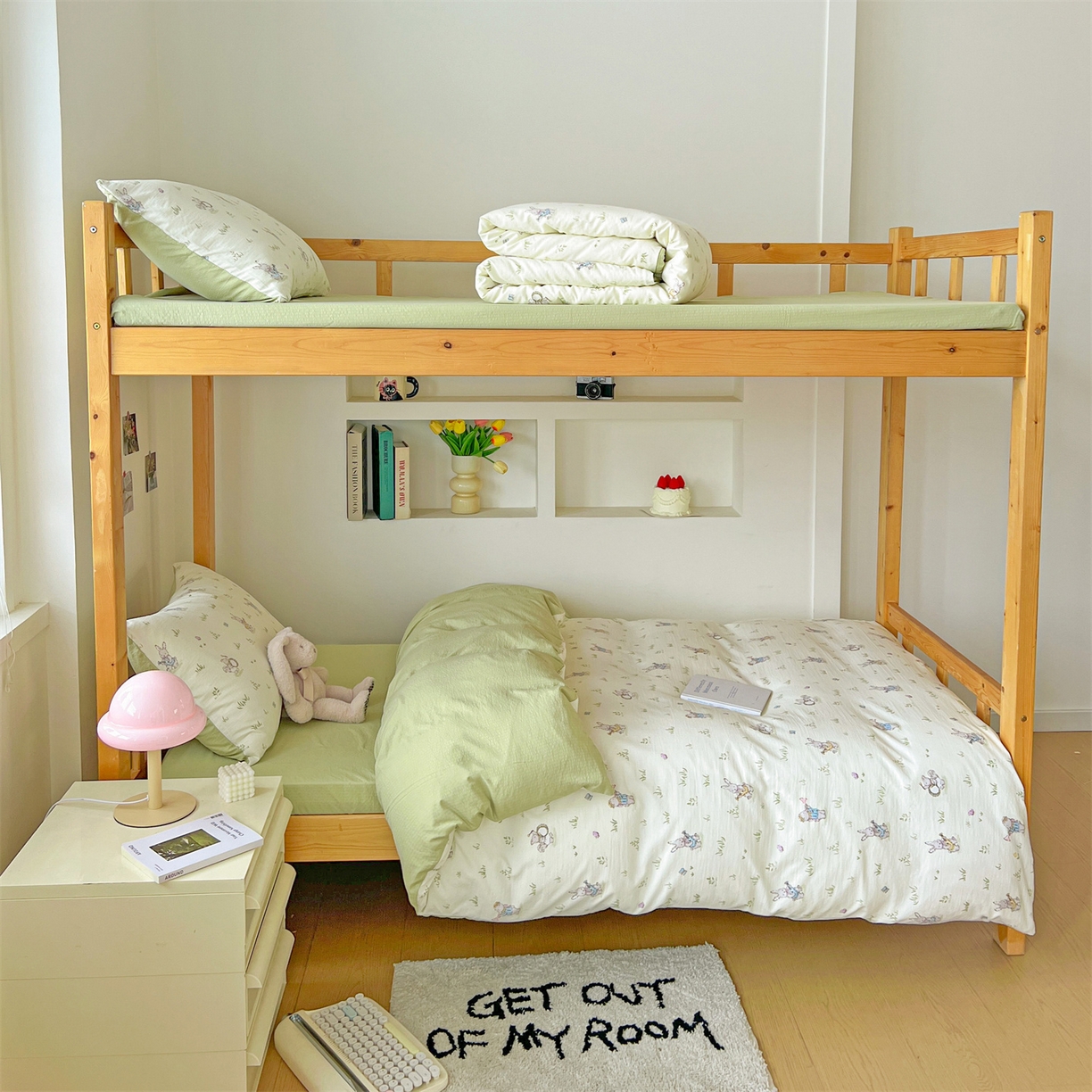 91家纺网 家纺一手货源 找家纺 名兮家居 2025新款皱皱棉学生床宿舍上下铺三件套六件套 音乐家