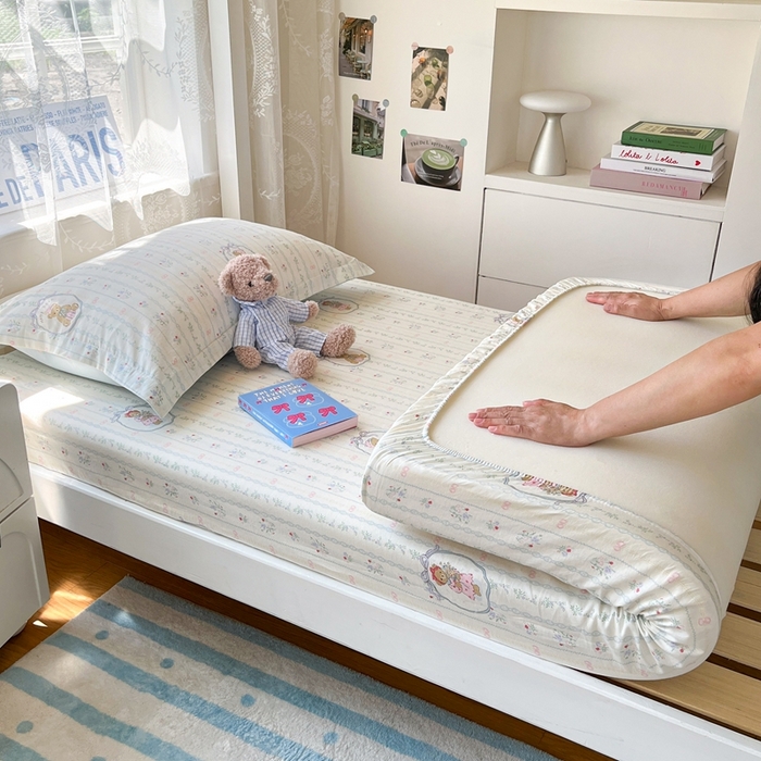 91家纺网 家纺一手货源 找家纺 莱通家纺 2025春夏新款12868纯棉印花学生单床笠 床笠单件（商家提供买家秀） 月光摇蓝草