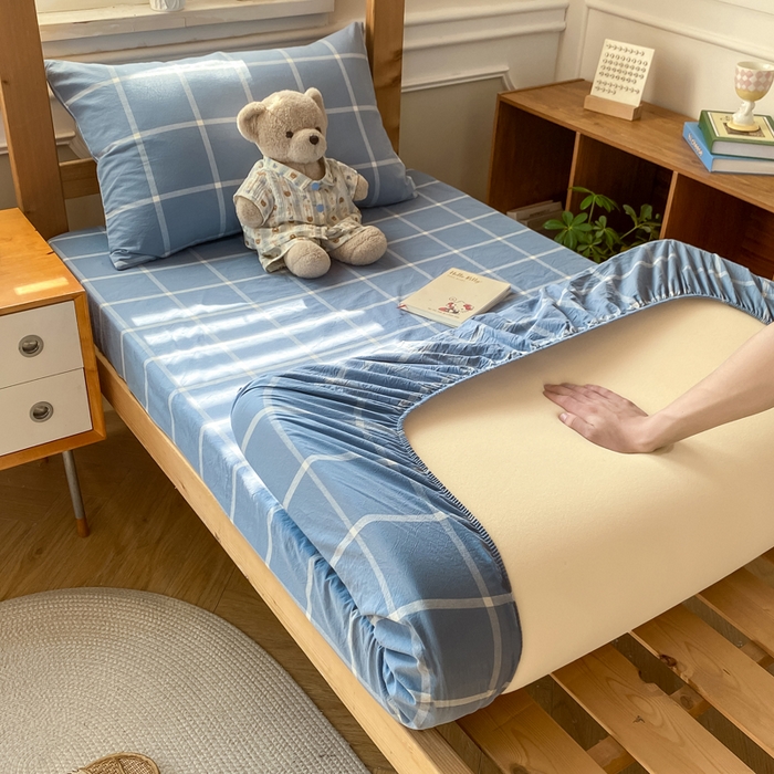 91家纺网 家纺一手货源 找家纺 恋人优选 2025新款儿童学生宿舍上下铺全棉纯棉色织床笠单品单床笠床笠单件-无标款系列二 海蓝格