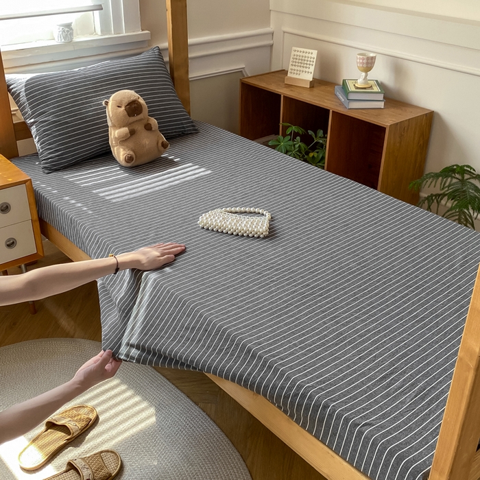 91家纺网 家纺一手货源 找家纺 恋人优选 2025新款儿童学生宿舍上下铺全棉纯棉色织床笠单品单床笠床笠单件-无标款系列二 灰细条