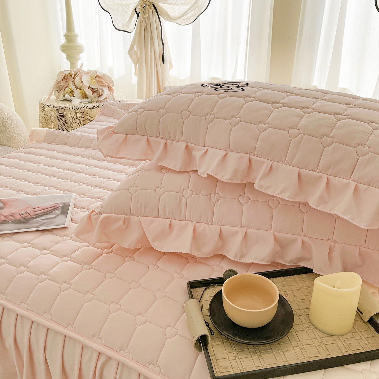 91家纺网 家纺一手货源 找家纺 笠裙家纺 2025新款A类110克水洗棉新疆棉花夹棉单床裙 床裙单件 棉花-玫瑰粉