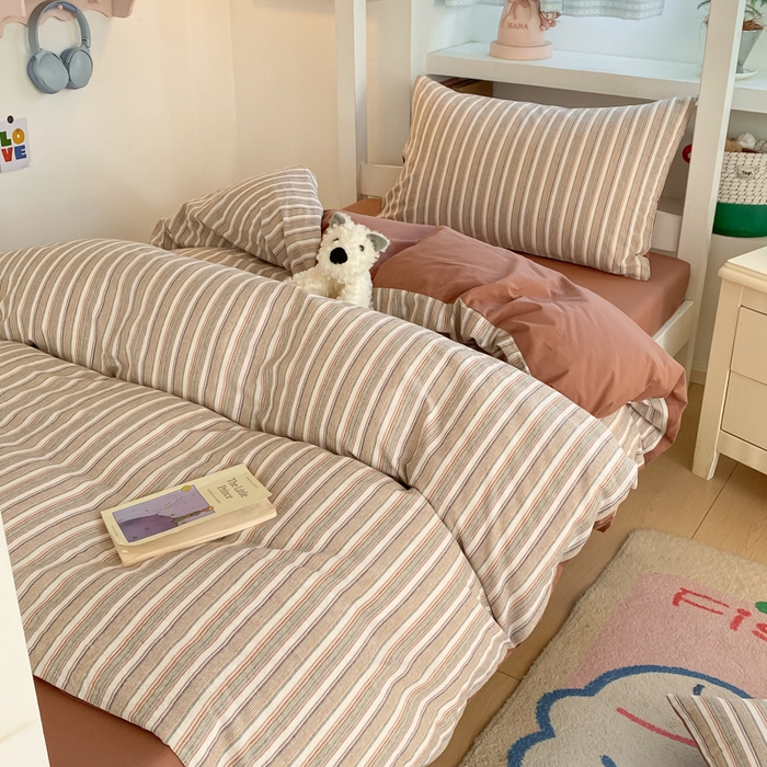 91家纺网 家纺一手货源 找家纺 寐居家纺 2025新款亲肤舒适全棉纯棉色织水洗棉学生三件套 布丁-咖