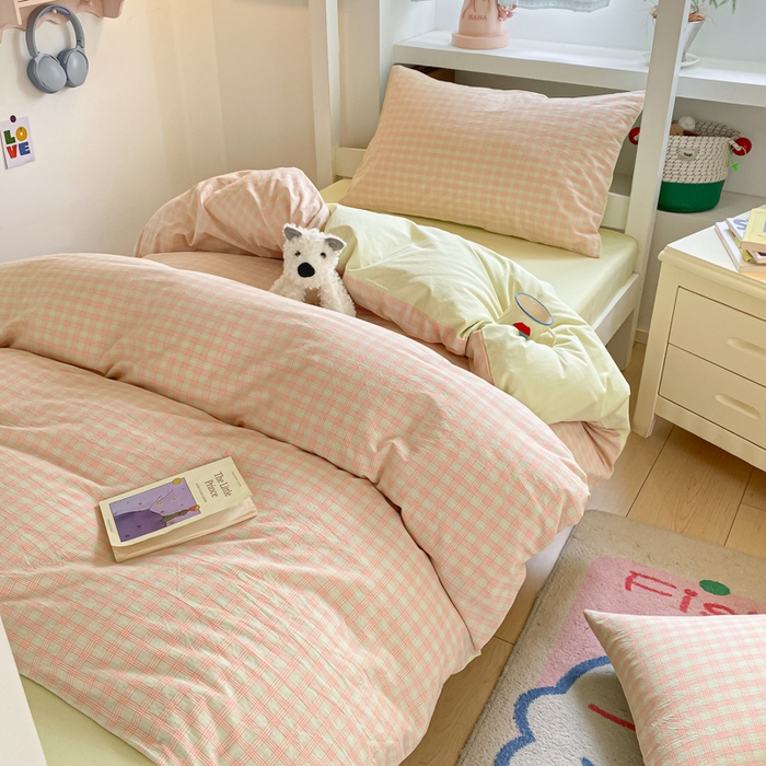 91家纺网 家纺一手货源 找家纺 寐居家纺 2025新款亲肤舒适全棉纯棉色织水洗棉学生三件套 莫尼-红