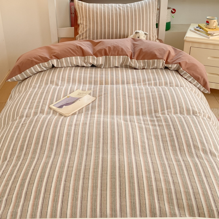 91家纺网 家纺一手货源 找家纺 寐居家纺 2025新款亲肤舒适全棉纯棉色织水洗棉学生三件套 布丁-咖