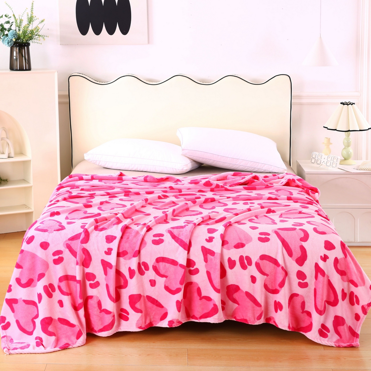 91家纺网 家纺一手货源 找家纺 （总）璐维斯 2025新款直播260g法莱绒毯子牛奶绒印花毛毯沙发巾沙发毯跨境外贸