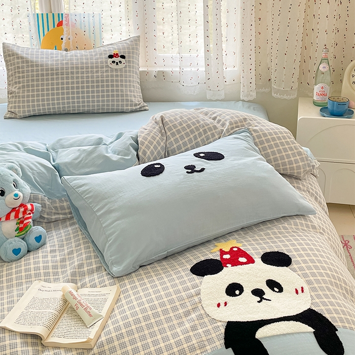 91家纺网 家纺一手货源 找家纺 寐居家纺 2025新款全棉纯棉A类双层纱拼接毛巾绣花四件套 团团熊猫