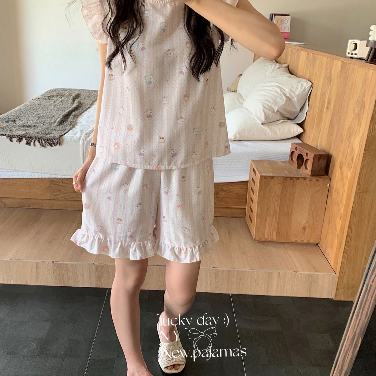 91家纺网 家纺一手货源 找家纺 （总）纽约生活 2025新款韩系双层纱复古小飞袖居家服