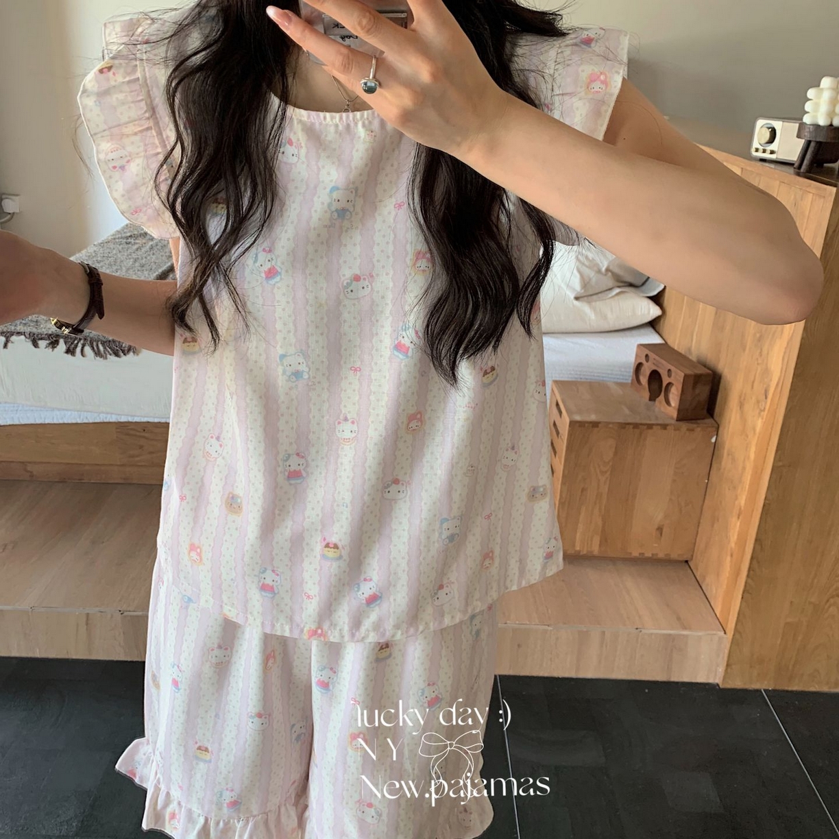 91家纺网 家纺一手货源 找家纺 （总）纽约生活 2025新款韩系双层纱复古小飞袖居家服