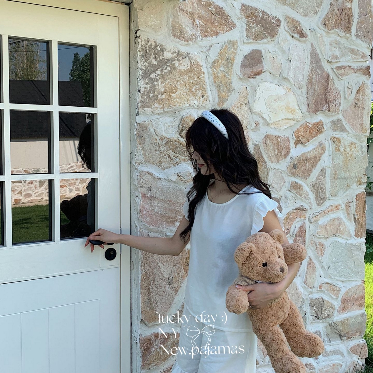 91家纺网 家纺一手货源 找家纺 纽约生活 2025新款韩系双层纱复古小飞袖居家服 奶油白