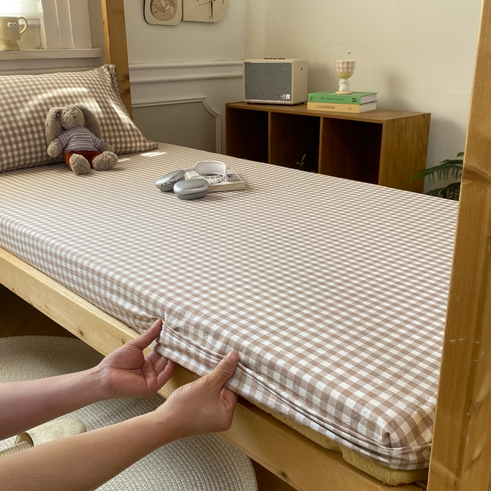 91家纺网 家纺一手货源 找家纺 恋人优选 2025新款儿童学生宿舍上下铺全棉纯棉色织床笠单品单床笠床笠单件-无标款系列一 米小格
