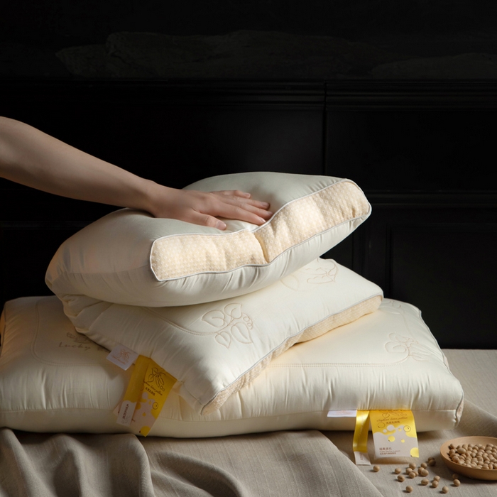 91家纺网 家纺一手货源 找家纺 慕尚家纺 2025新款简约天丝棉绣花枕头枕芯 舒适大豆枕 48x74cm/只