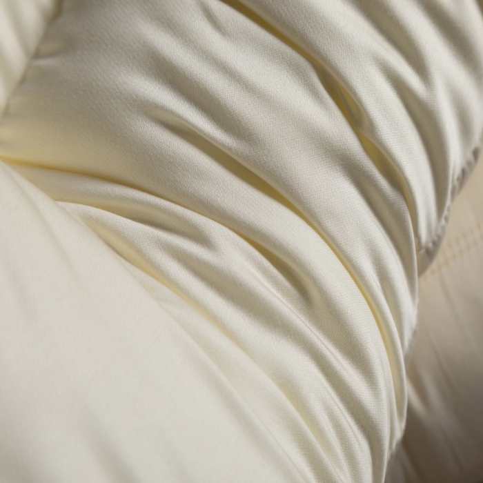 91家纺网 家纺一手货源 找家纺 慕尚家纺 2025新款简约天丝棉绣花枕头枕芯 舒适大豆枕 48x74cm/只