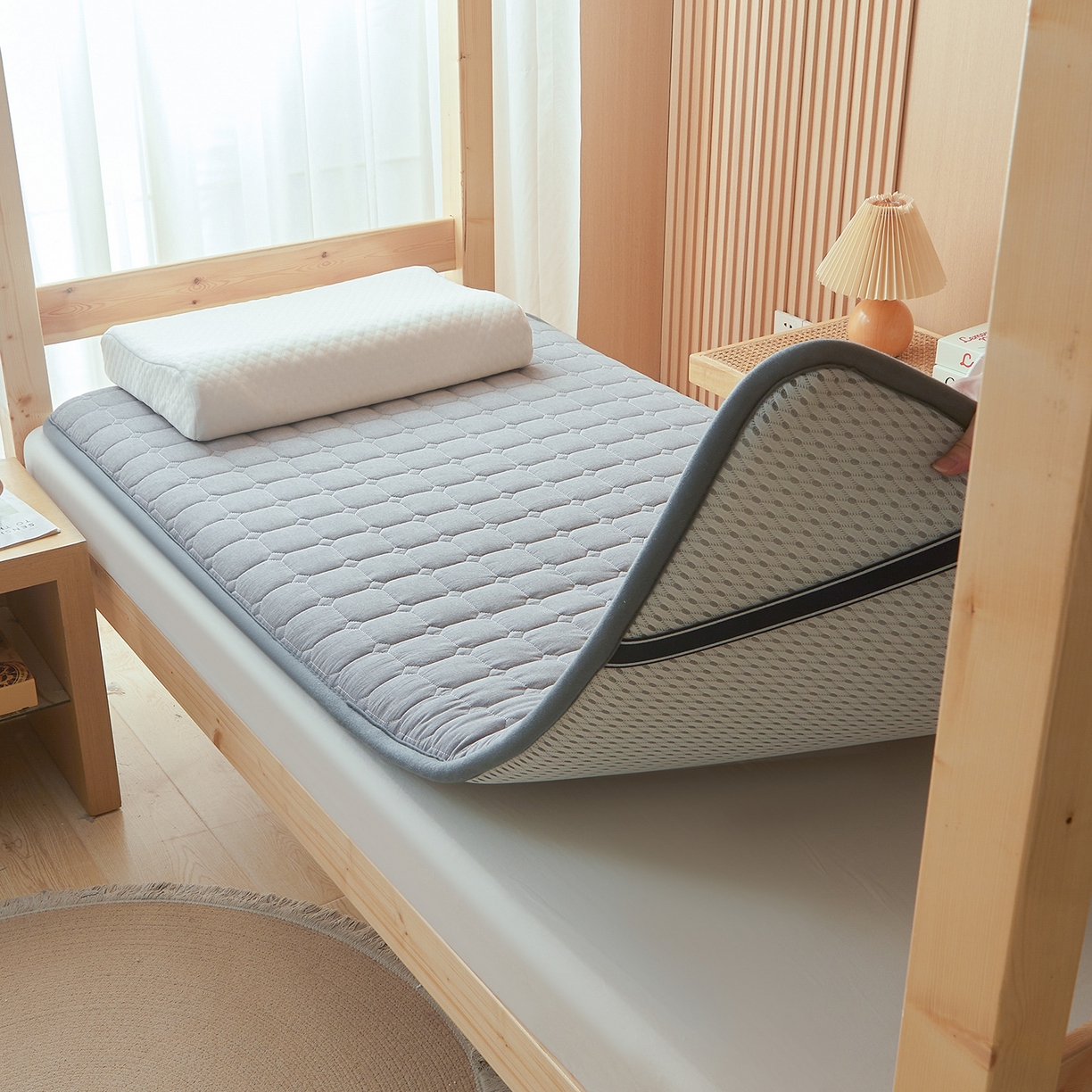 91家纺网 家纺一手货源 找家纺 丽诺床垫 2025新款全棉色织棉花学生床垫 棉花床垫-灰色