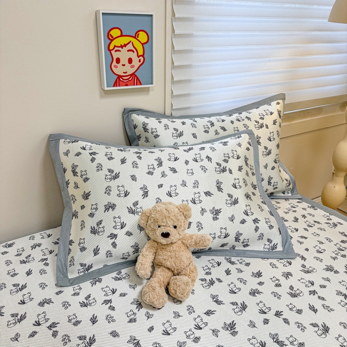 91家纺网 家纺一手货源 找家纺 慕尚家纺 2025新款600D小清新凉感冰丝凉席三件套 狐狸窝