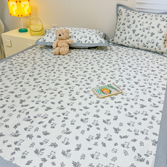 91家纺网 家纺一手货源 找家纺 慕尚家纺 2025新款600D小清新凉感冰丝凉席三件套 狐狸窝