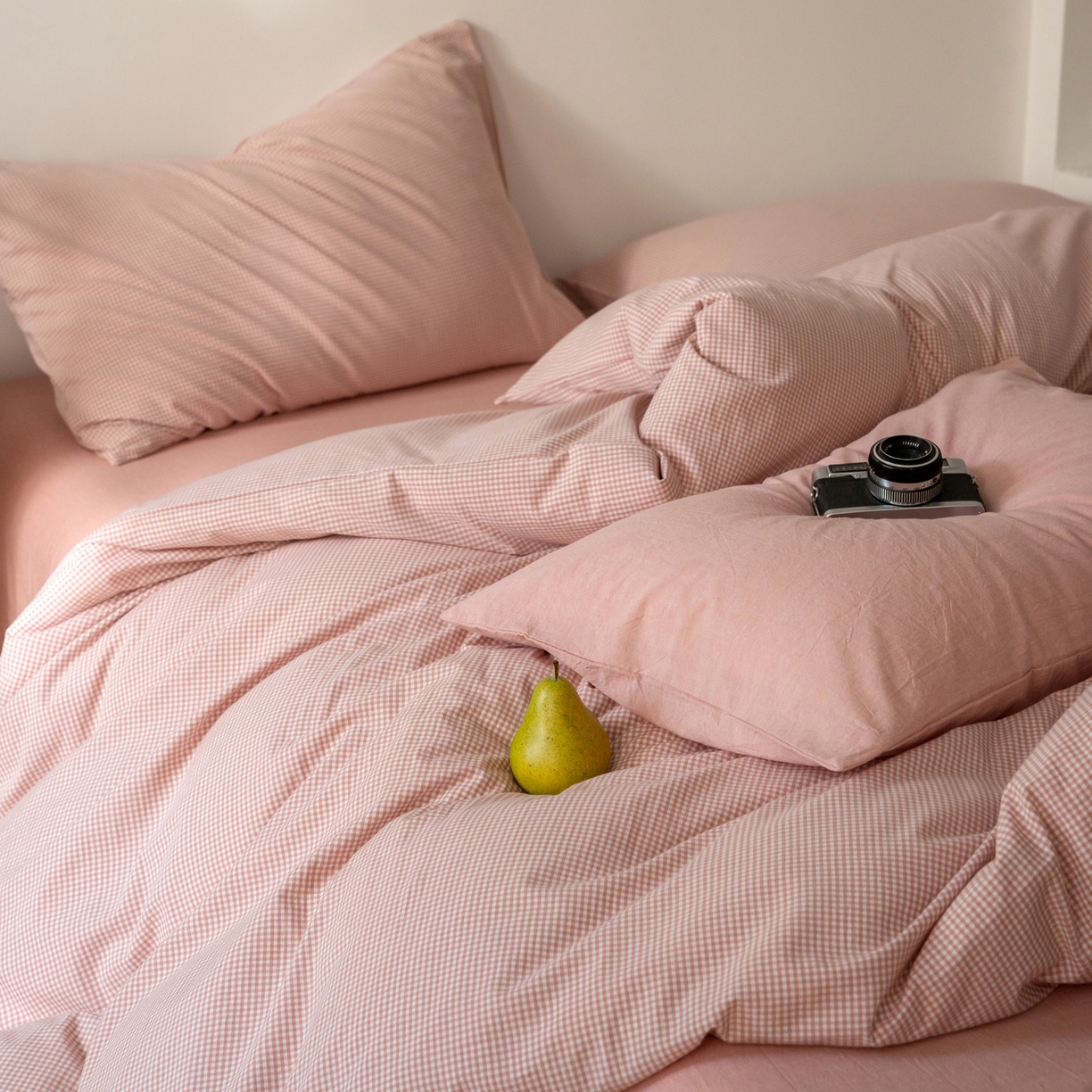 91家纺网 家纺一手货源 找家纺 玖弘家居 2025新款全棉水洗棉细格四件套 皮粉细格