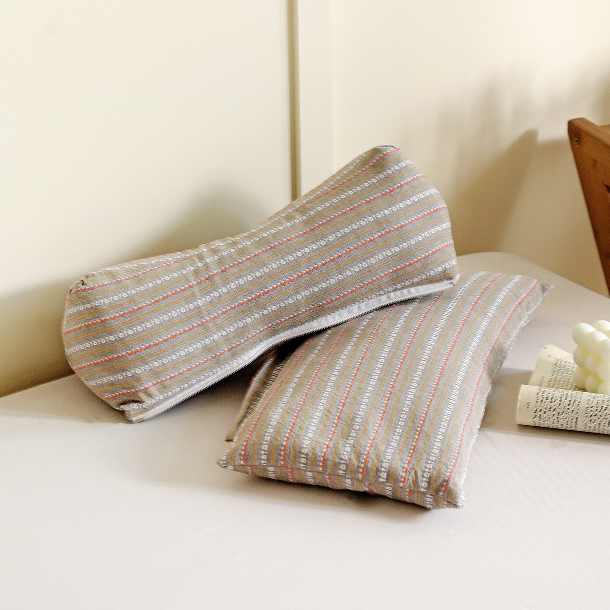 91家纺网 家纺一手货源 找家纺 （总）圣之寐 2025春夏新款三角牵引组合荞麦枕印花款