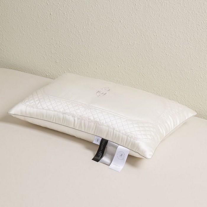 91家纺网 家纺一手货源 找家纺 圣之寐 2025新款蚕丝刺绣养 颜枕枕头枕芯 单边中枕