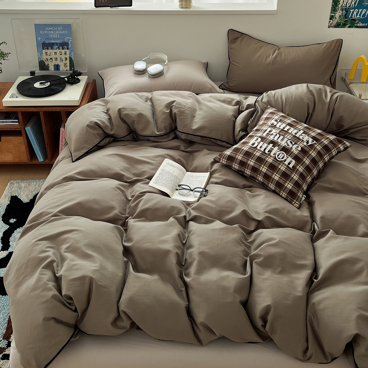 91家纺网 家纺一手货源 找家纺 （总）三朵家纺 2025新款50支加厚全棉纯棉磨毛混搭四件套-美拉德系列