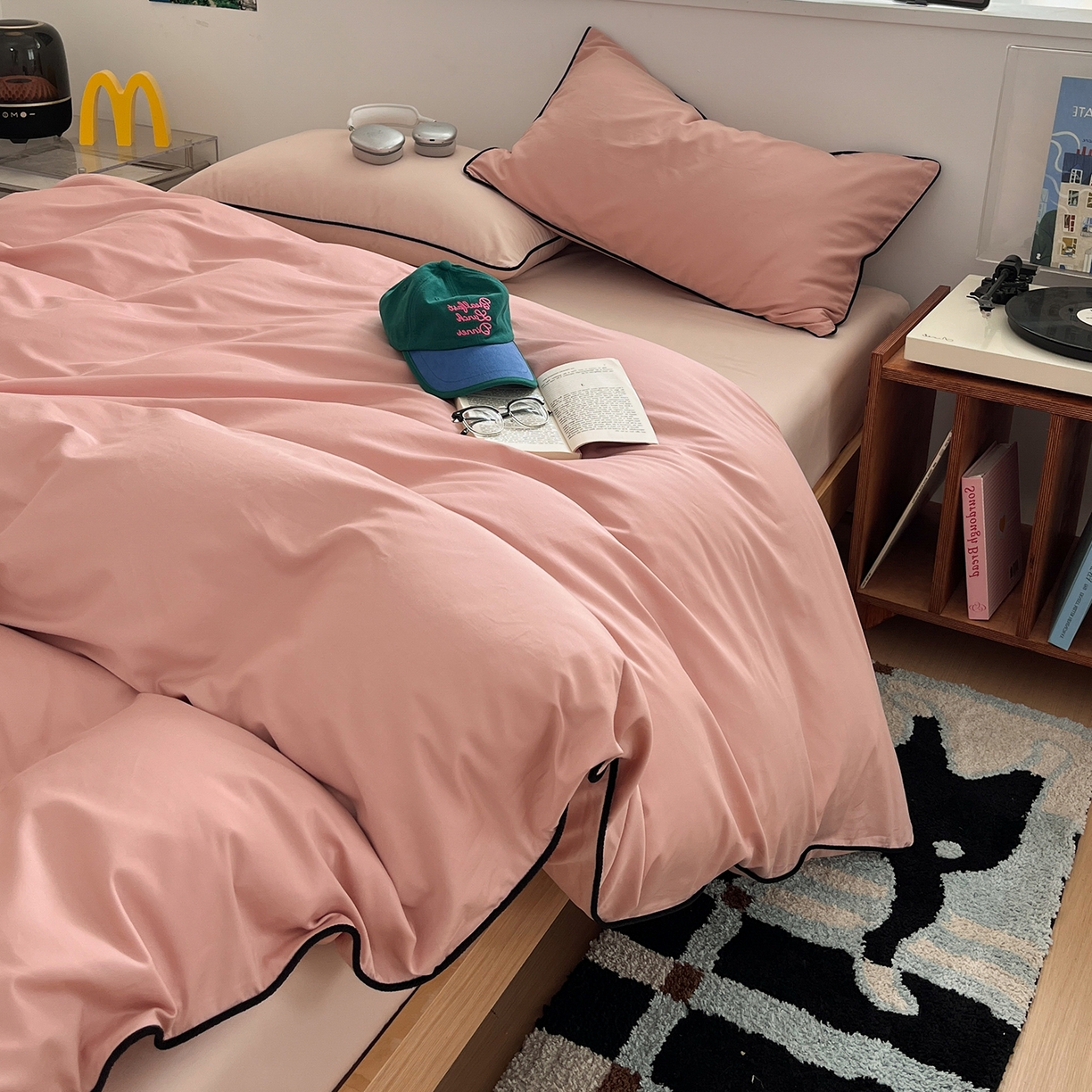 91家纺网 家纺一手货源 找家纺 三朵家纺 2025新款50支加厚全棉纯棉磨毛混搭四件套-美拉德系列 复古粉