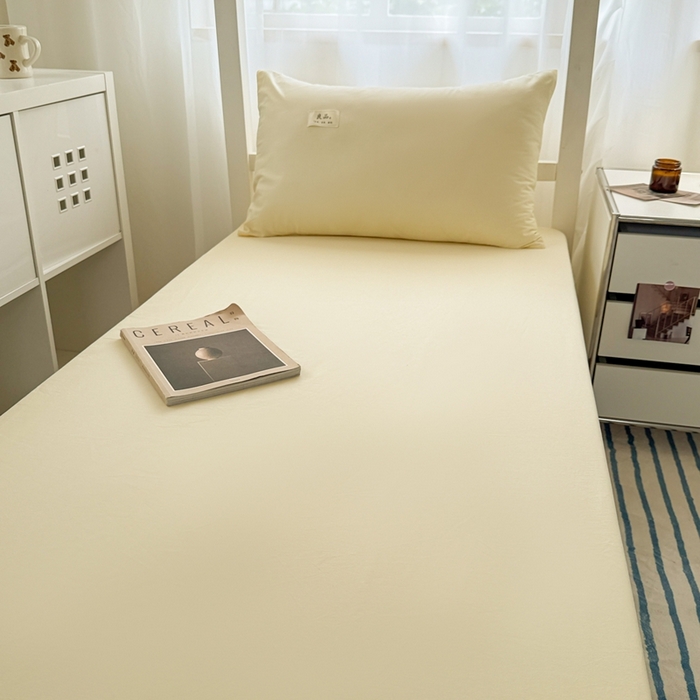 91家纺网 家纺一手货源 找家纺 眠博士 2025新款A类40支13372全棉纯棉纯色学生床三件套 浅黄