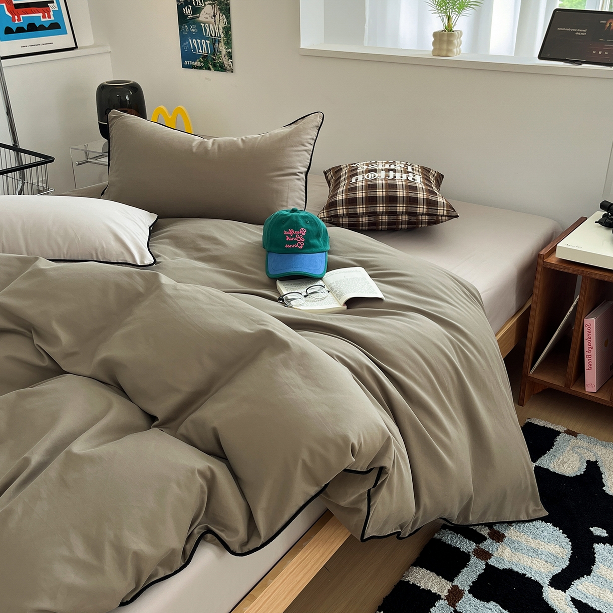 91家纺网 家纺一手货源 找家纺 三朵家纺 2025新款50支加厚全棉纯棉磨毛混搭四件套-美拉德系列 咖灰