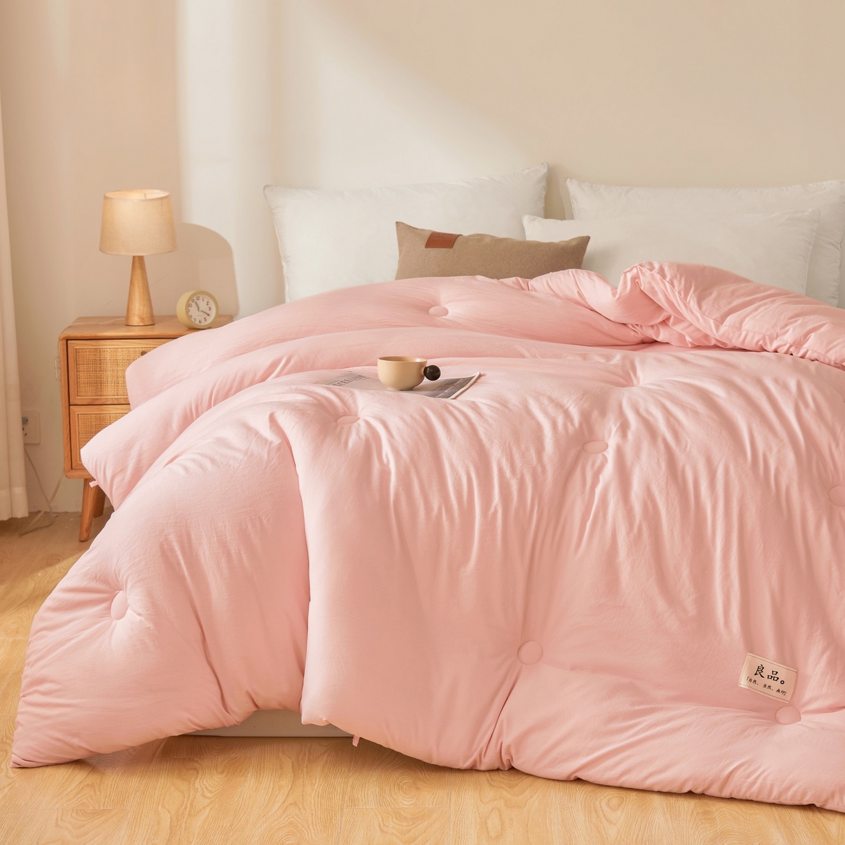 91家纺网 家纺一手货源 找家纺 仁凯家纺 2025新款A类良品大豆被 春秋被 冬被 夏凉被 学生被（提供买家秀检测报告） 胭脂粉
