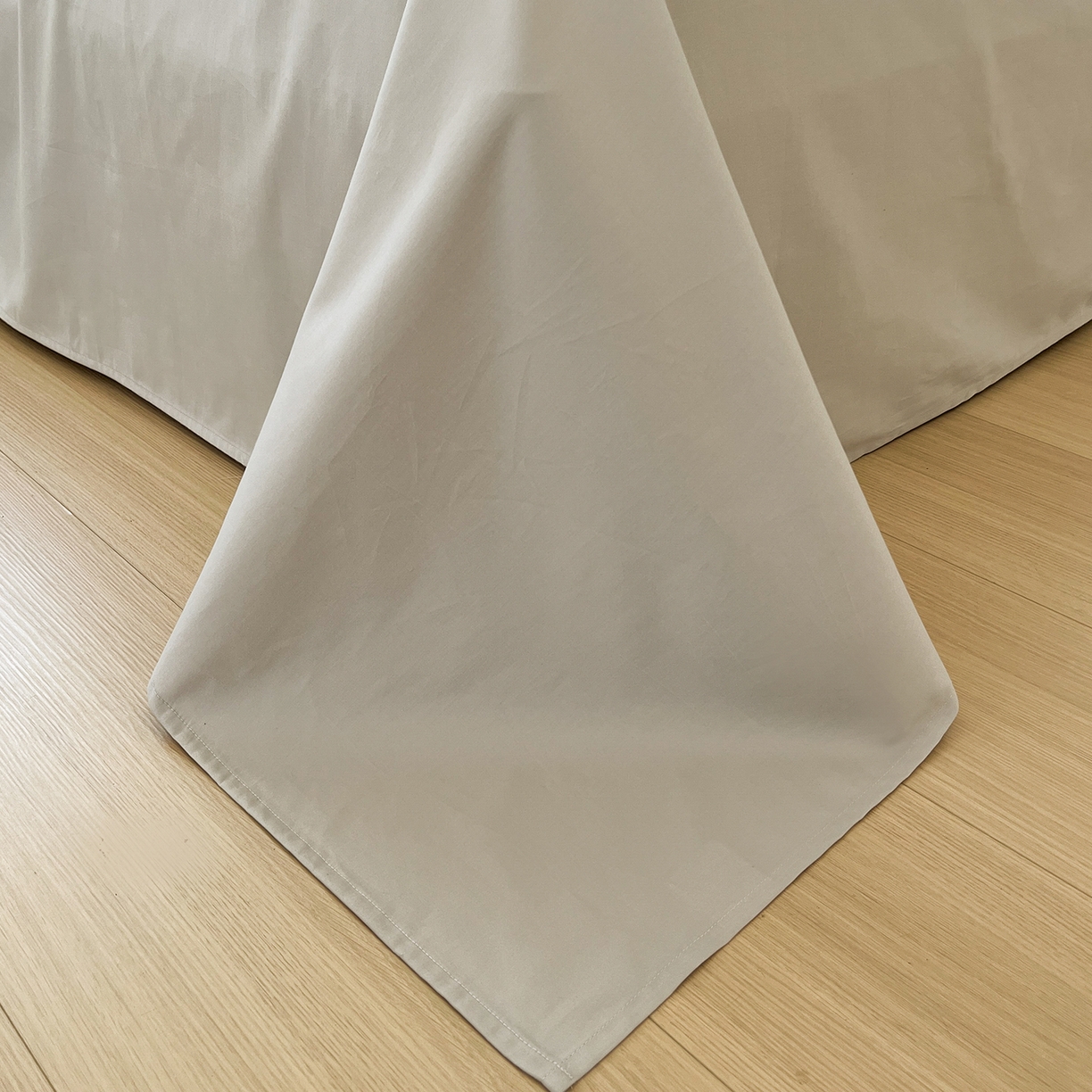 91家纺网 家纺一手货源 找家纺 三朵家纺 2025新款50支加厚全棉纯棉磨毛混搭四件套-美拉德系列 咖灰