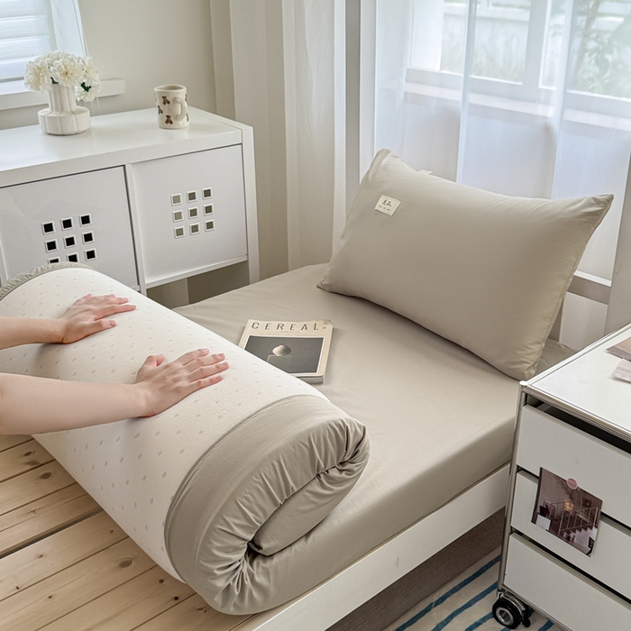 91家纺网 家纺一手货源 找家纺 眠博士 2025新款A类40支13372全棉纯棉纯色学生床三件套 杏色